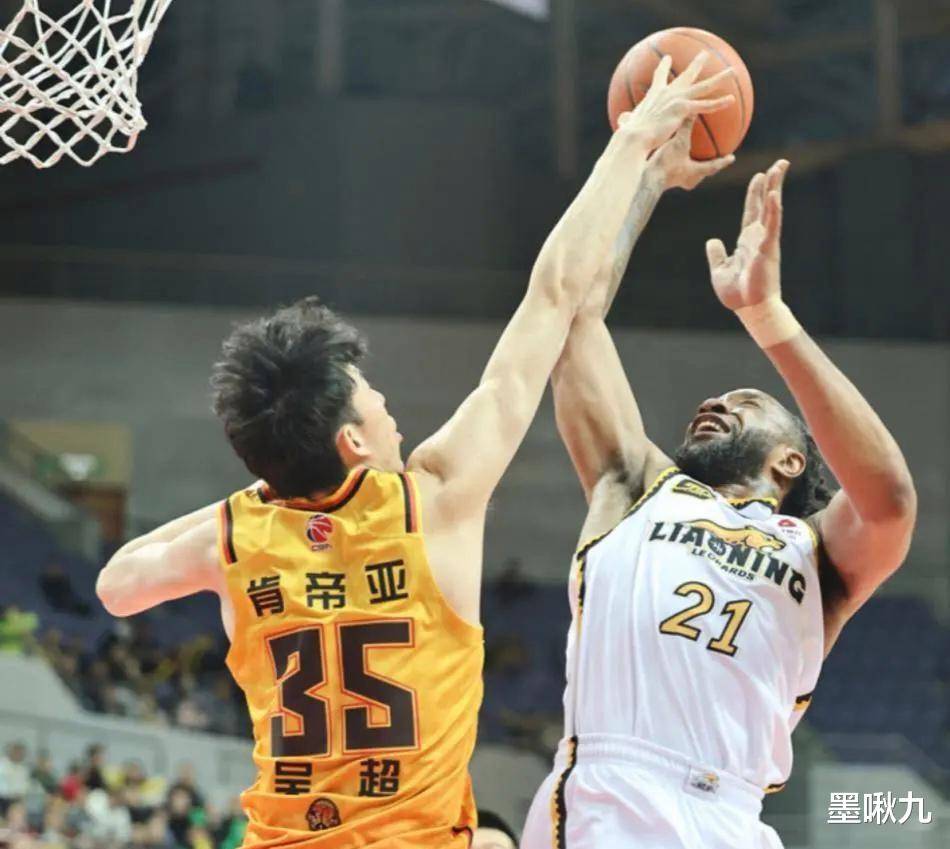 兰博电竞CSGO包含加时末段斯图加特迎来里程碑：CBA常规赛节点到来，信心回归，身体对抗强度拉满的词条