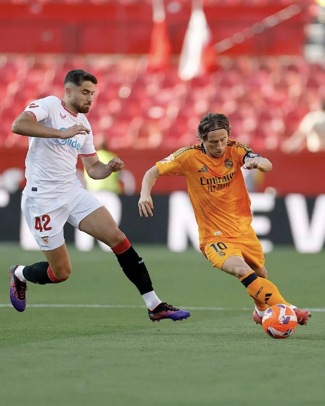 兰博电竞高质量对局塞维利亚大学