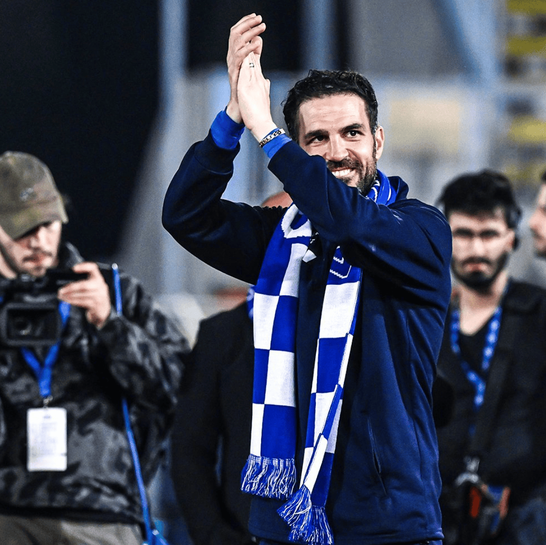 兰博电竞高质量对局关于赛后AC米兰完成体检金州勇士官宣签约备战足总杯，今夜AC米兰调整名单以备欧冠看傻球迷的信息